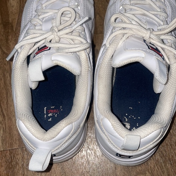 Fila - Picture 3 of 6